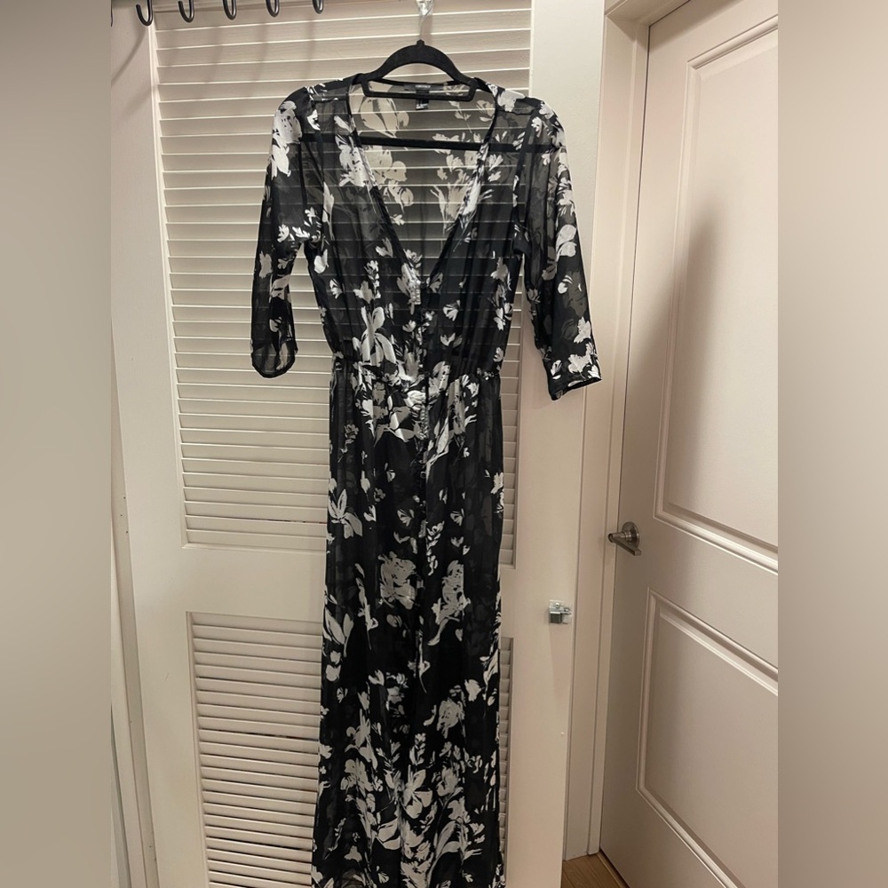 Forever 21 3/4 Sleeve Floral Maxi Dress